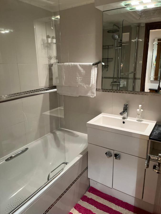Stunning 1 Bedroom In Stunning Location - Mayfair Area London Exterior photo